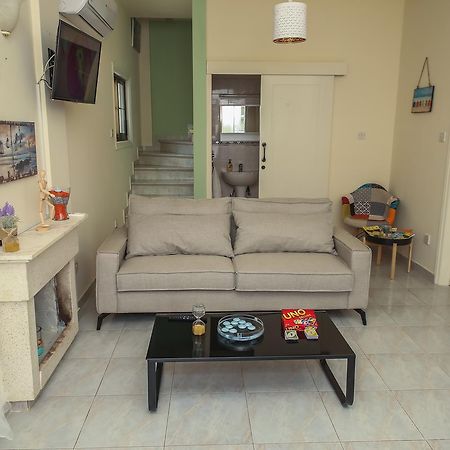 Villa Elena Ayia Napa Eksteriør billede